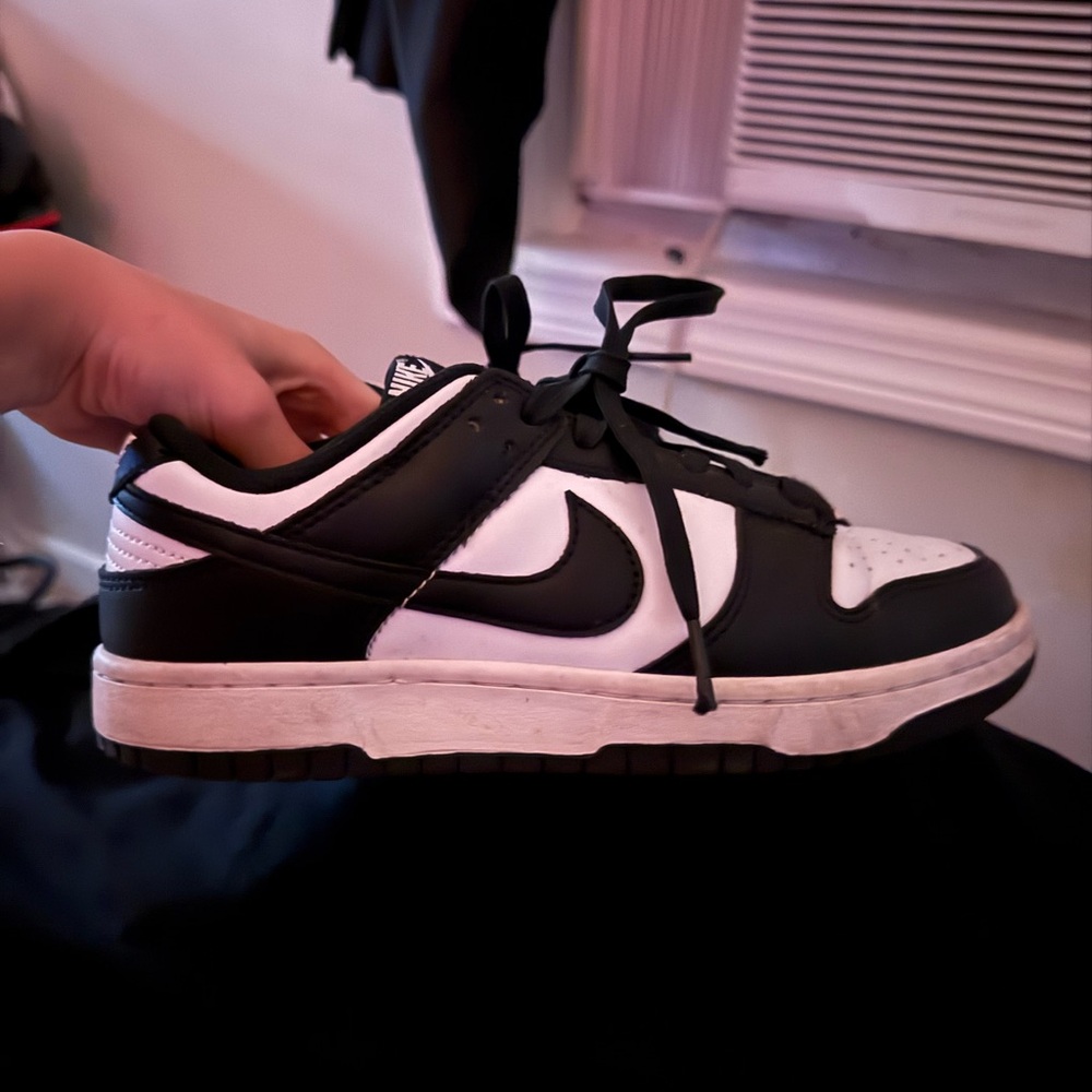 Nike Classic Black and White Low-Tops